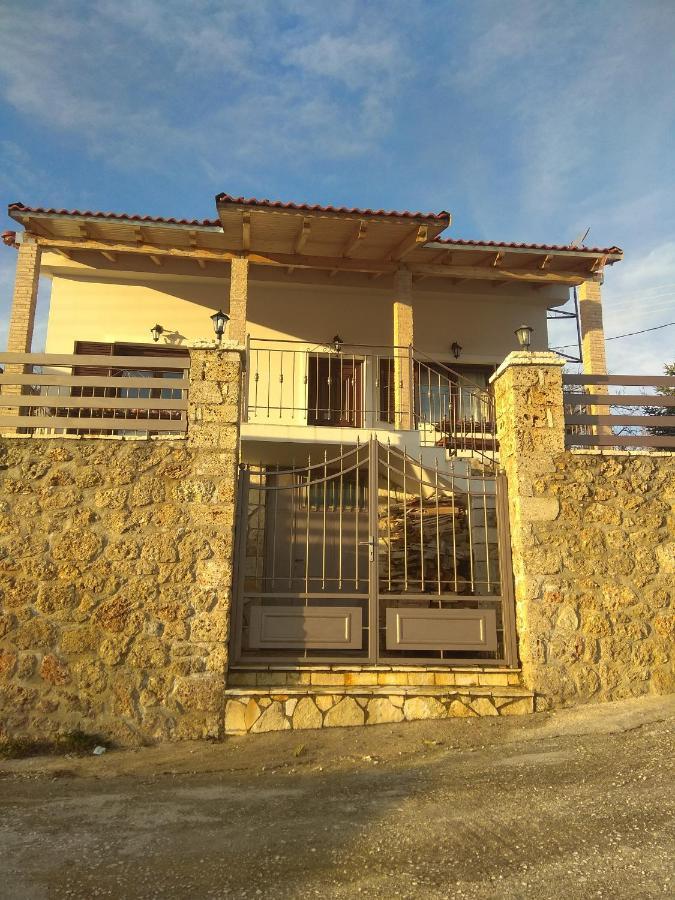Angelic In The Mountains Villa Kesario Exterior photo
